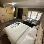 De La Terrasse Pansiyon